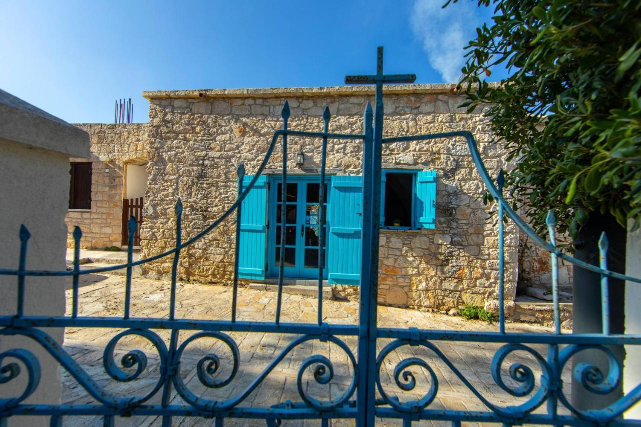 Akamantida Platea 1 Villa Pano Arodes Exterior photo