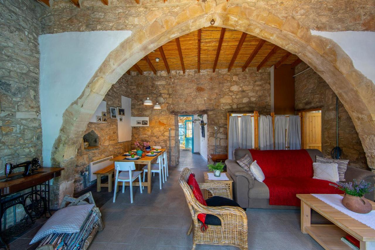 Akamantida Platea 1 Villa Pano Arodes Exterior photo